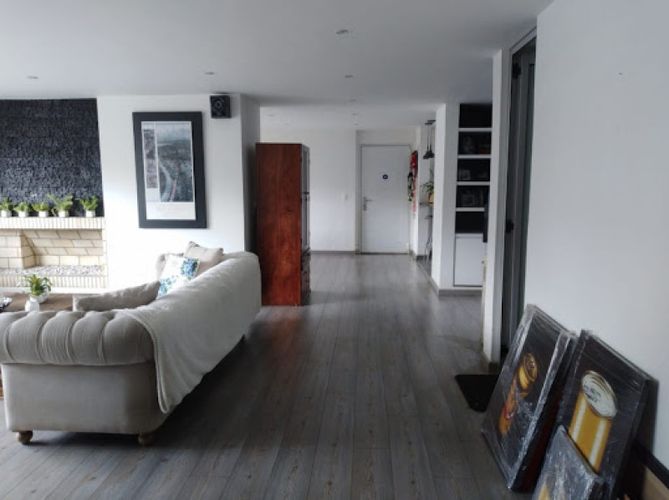 Apartamento de 3 alcobas en venta en Santa Bibiana, Bogotá, 177 m² · foto 5 de 17