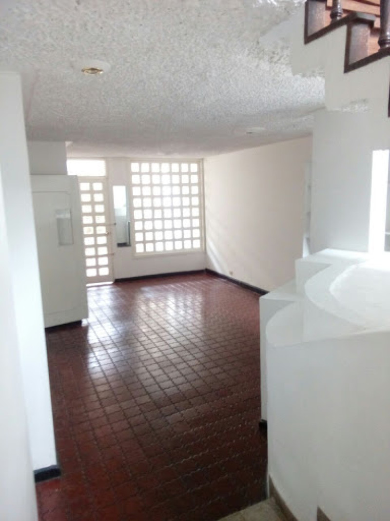 Casa en venta en Santa Barbara, Bogotá · foto 4 de 24