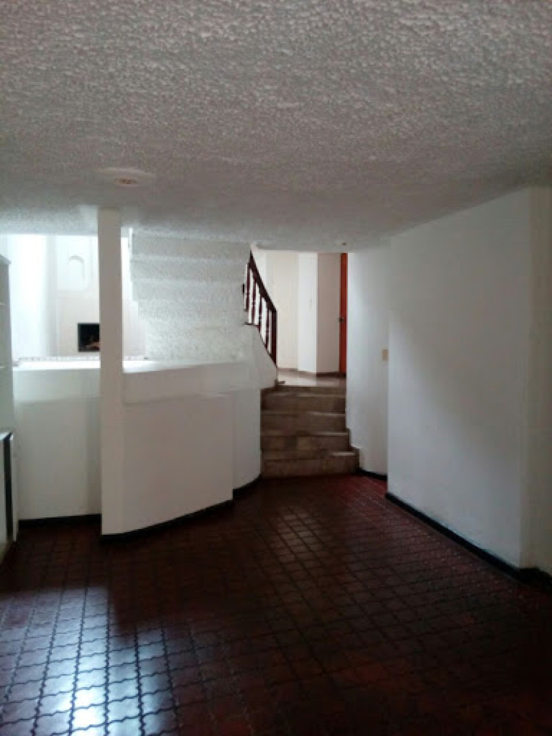 Casa en venta en Santa Barbara, Bogotá · foto 5 de 24