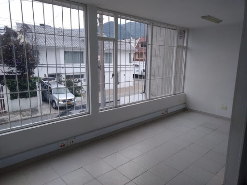 Casa en venta en Santa Ana Centro Comercial Boutique, Bogotá · foto 9 de 24
