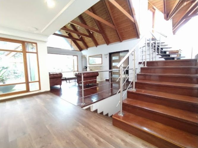Casa de 4 alcobas en venta en Sierras Del Moral, Bogotá, 350 m² · foto 4 de 24