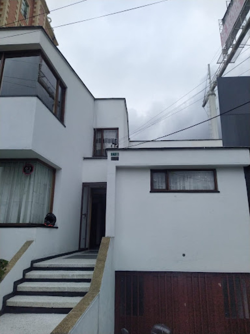 Apartamento en venta en Bella Suiza, Bogotá · foto 2 de 18