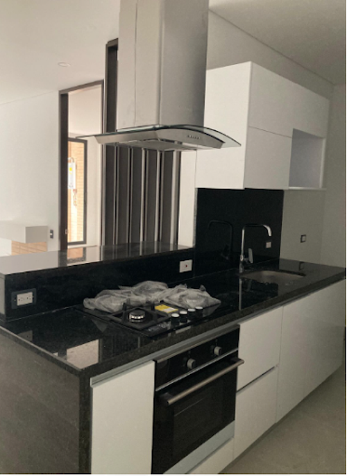 Apartaestudio en venta en Bella Suiza, Bogotá, 61 m² · foto 4 de 16