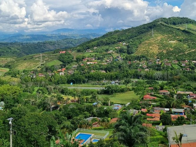 Lote en venta en Av Paralela, Manizales, 3400 m² · foto 5 de 11