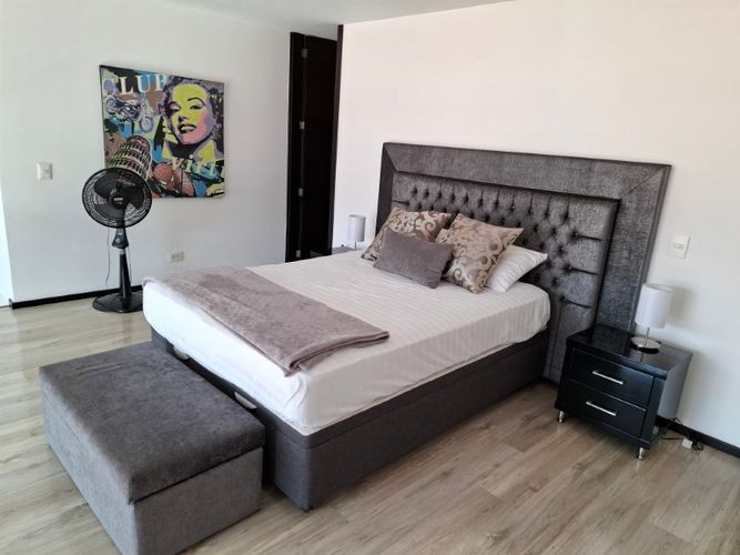 Apartaestudio en venta en Conquistadores, Medellín, 88 m² · foto 13 de 17