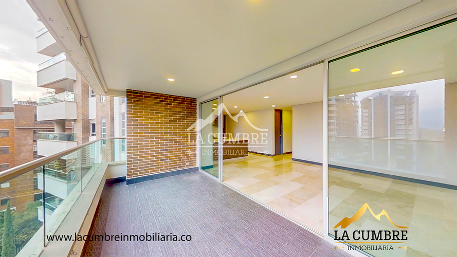 Apartamento de 3 alcobas en arriendo en Castropol, Medellín, 146 m² · foto 10 de 17