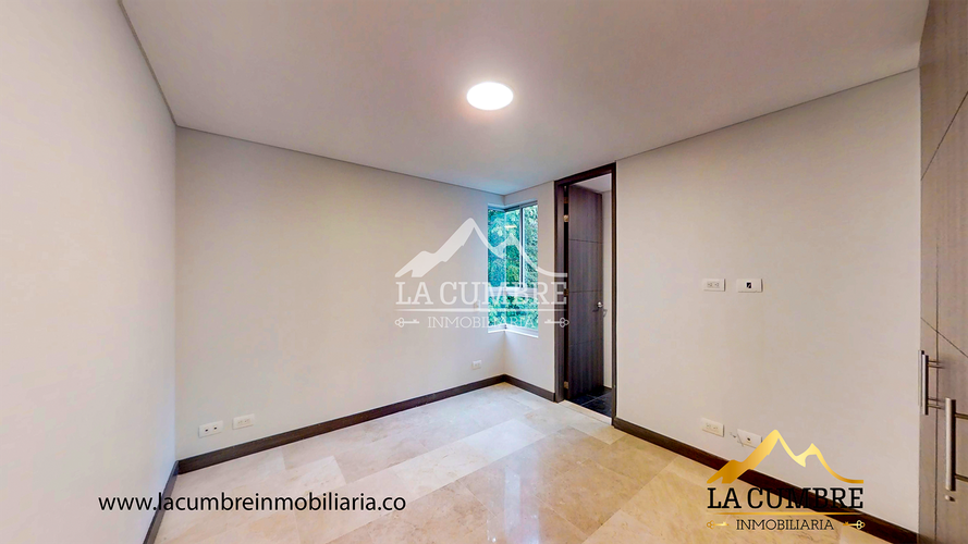 Apartamento de 3 alcobas en arriendo en Castropol, Medellín, 146 m² · foto 15 de 17