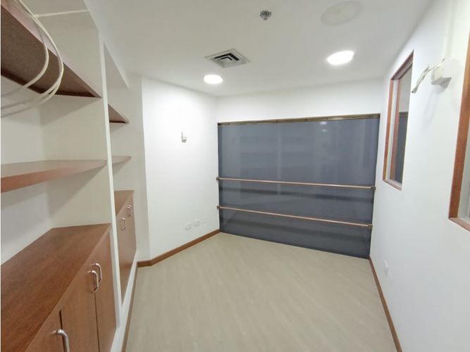 Local en arriendo en Conquistadores, Medellín, 70 m² · foto 8 de 12