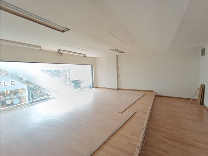 Local en arriendo en Conquistadores, Medellín, 99 m² · foto 4 de 14