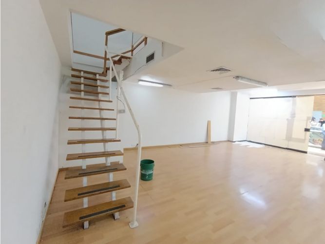 Local en arriendo en Conquistadores, Medellín, 99 m² · foto 8 de 14