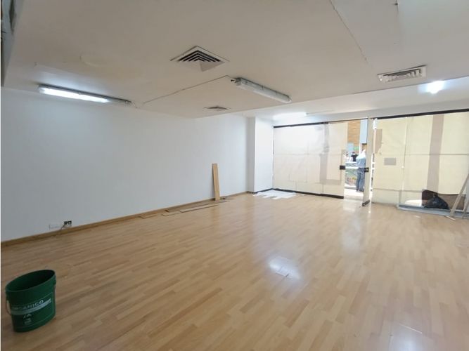 Local en arriendo en Conquistadores, Medellín, 99 m² · foto 10 de 14