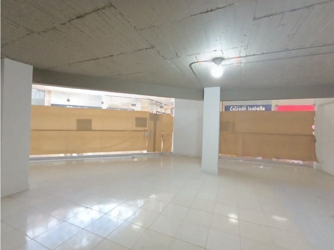 Local en arriendo en Conquistadores, Medellín, 144 m² · foto 3 de 19