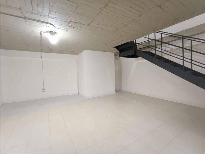 Local en arriendo en Conquistadores, Medellín, 144 m² · foto 11 de 19