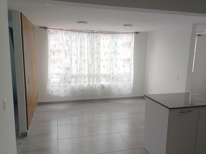 Apartamento de 2 alcobas en venta en Lagos De Torca, Bogotá, 46 m² · foto 9 de 17