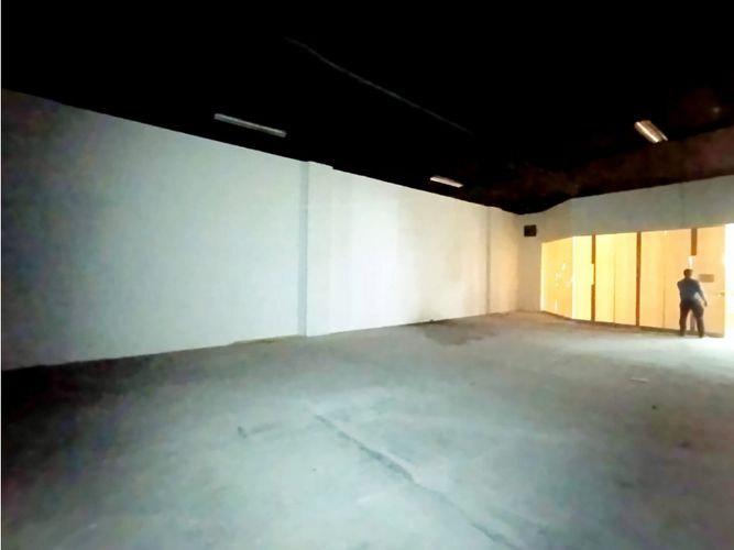 Local en arriendo en Conquistadores, Medellín, 126 m² · foto 4 de 7