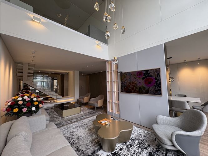 Apartamento en venta en Ingemar Oriental, Bogotá · foto 2 de 24