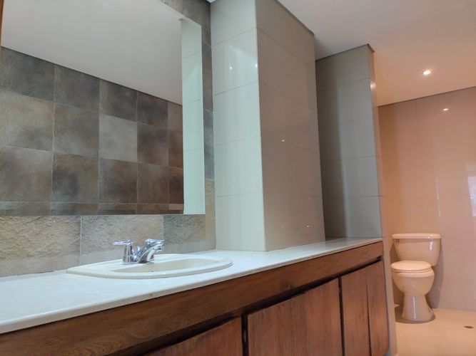 Apartamento de 3 alcobas en venta en El Poblado, Medellín, 225 m² · foto 13 de 15