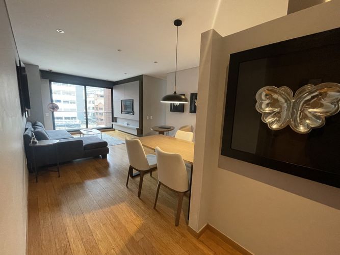 Apartamento de 1 alcoba en venta en Chico Norte, Bogotá, 72 m² · foto 4 de 24