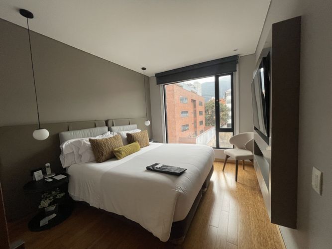 Apartamento de 1 alcoba en venta en Chico Norte, Bogotá, 72 m² · foto 12 de 24