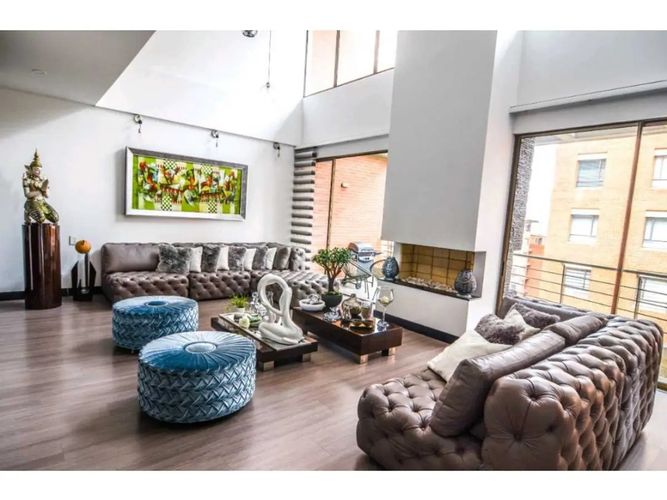 Apartamento de 3 alcobas en venta en Reserva De La Sierra, Bogotá, 336 m² · foto 3 de 24
