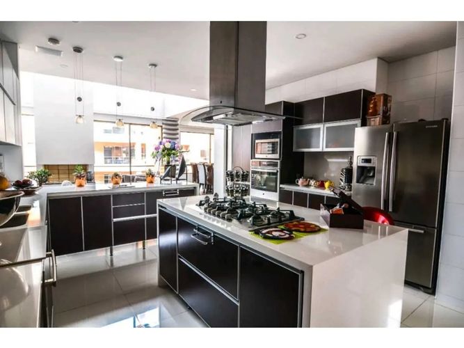 Apartamento de 3 alcobas en venta en Reserva De La Sierra, Bogotá, 336 m² · foto 7 de 24