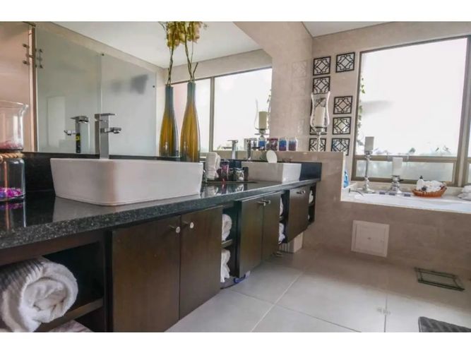 Apartamento de 3 alcobas en venta en Reserva De La Sierra, Bogotá, 336 m² · foto 16 de 24
