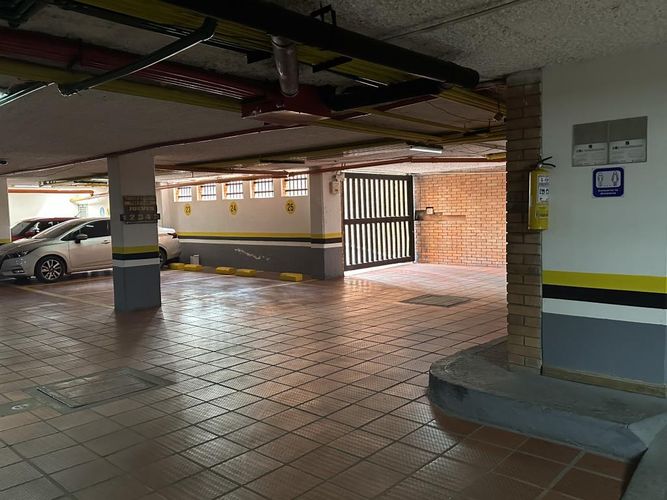 Apartamento de 3 alcobas en venta en La Calleja, Bogotá, 107 m² · foto 14 de 24