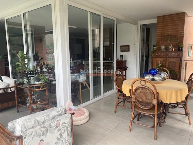 Apartamento de 2 alcobas en venta en Santa Teresita, Cali, 250 m² · foto 2 de 14