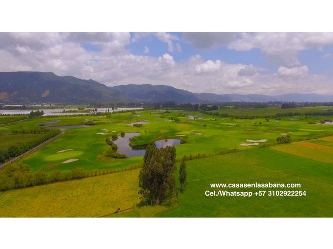 Lote en venta en La Balsa, Chía, 80000 m² · foto 2 de 5
