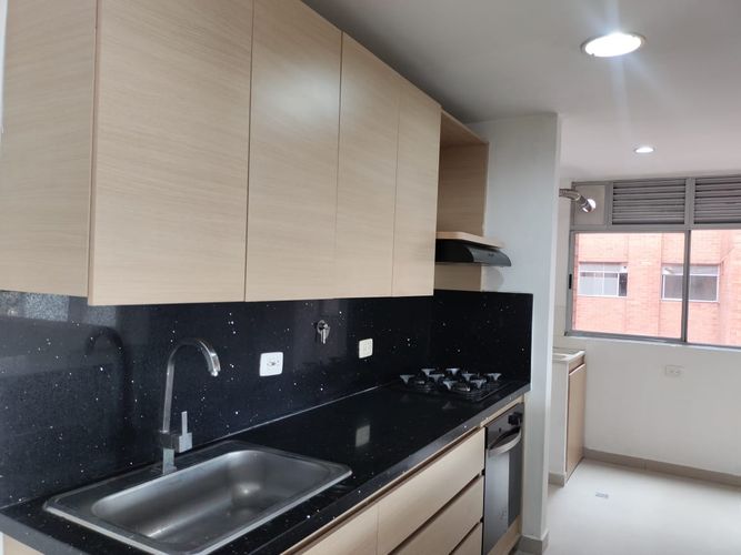 Apartamento en venta en Otraparte, Envigado · foto 7 de 16