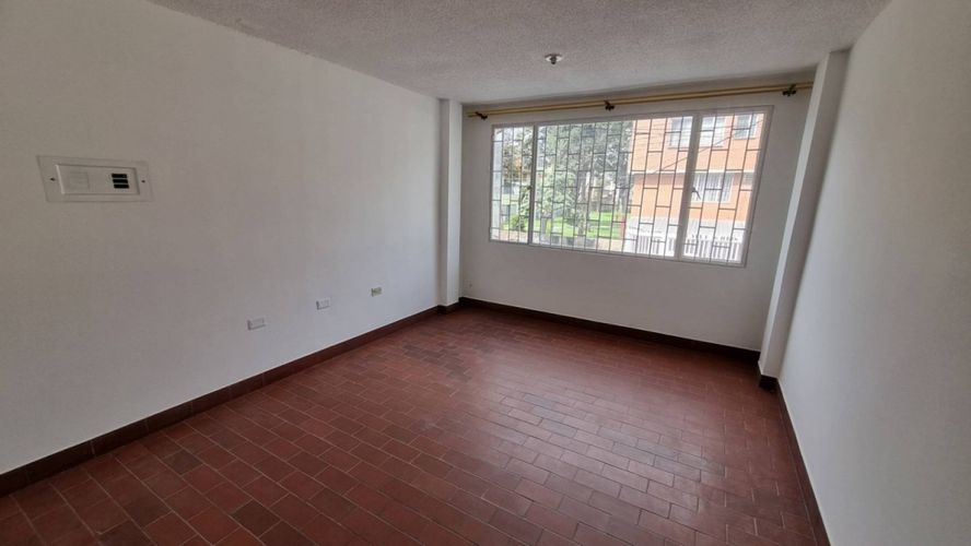 Apartamento de 3 alcobas en arriendo en Fontibon, Bogotá, 60 m² · foto 2 de 10