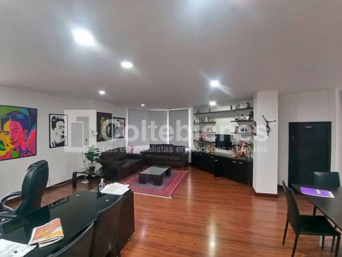 Bodega en venta en Trinidad, Medellín, 1900 m² · foto 6 de 23