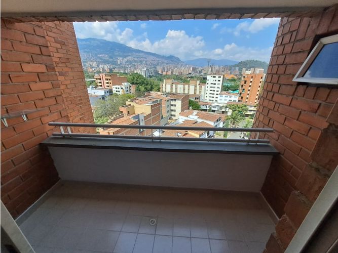 Apartamento en venta en Florida Nueva, Medellín · foto 16 de 17