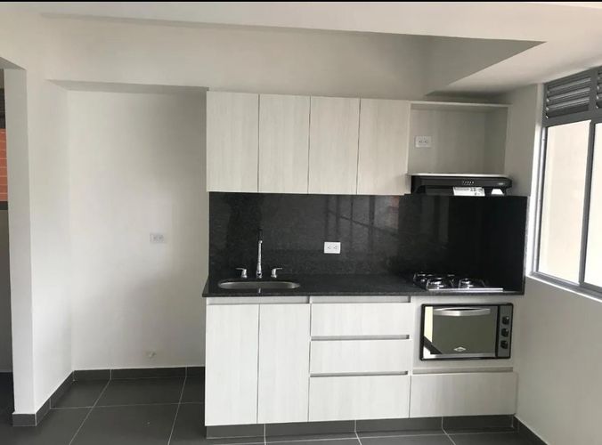 Apartamento de 3 alcobas en venta en Las Lomitas, Sabaneta, 98 m² · foto 24 de 24