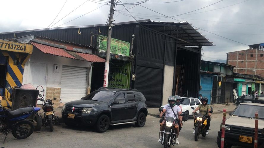 Lote en venta en Sector Parque Valencia, Armenia, 256 m² · foto 3 de 10