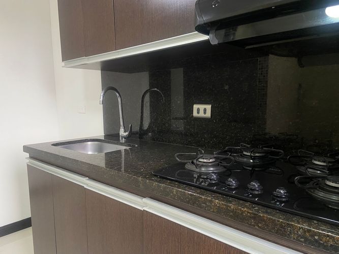 Apartamento de 2 alcobas en venta en Virgen Del Carmen, Sabaneta, 54 m² · foto 8 de 20