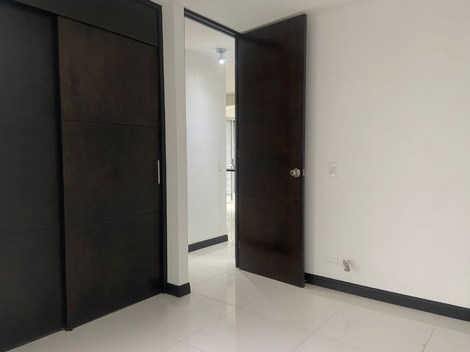 Apartamento de 2 alcobas en venta en Virgen Del Carmen, Sabaneta, 54 m² · foto 15 de 20