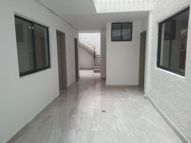 Oficina en arriendo en Belén, Medellín, 165 m² · foto 2 de 15