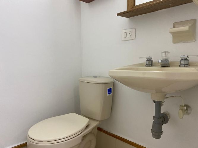 Oficina en arriendo en El Poblado, Medellín, 50 m² · foto 8 de 8