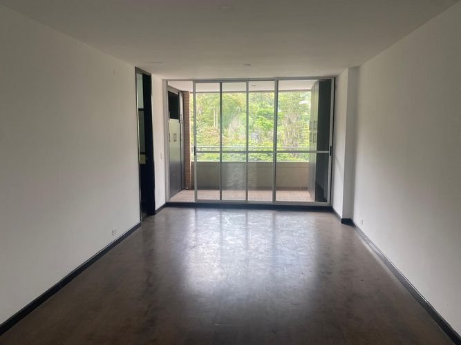 Oficina en arriendo en El Poblado, Medellín, 47 m² · foto 6 de 14