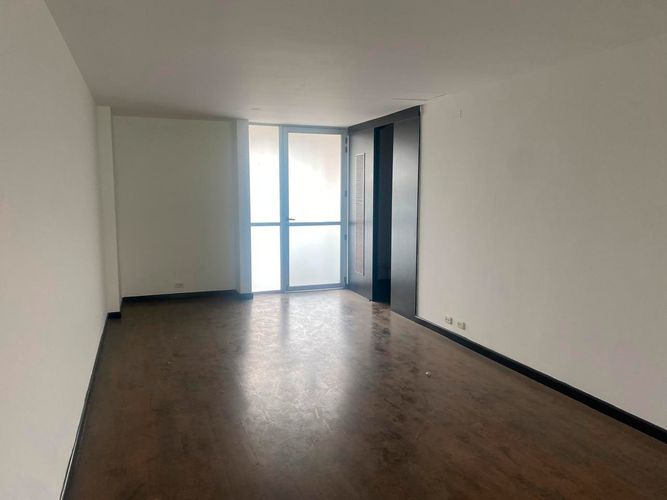 Oficina en arriendo en El Poblado, Medellín, 47 m² · foto 8 de 14