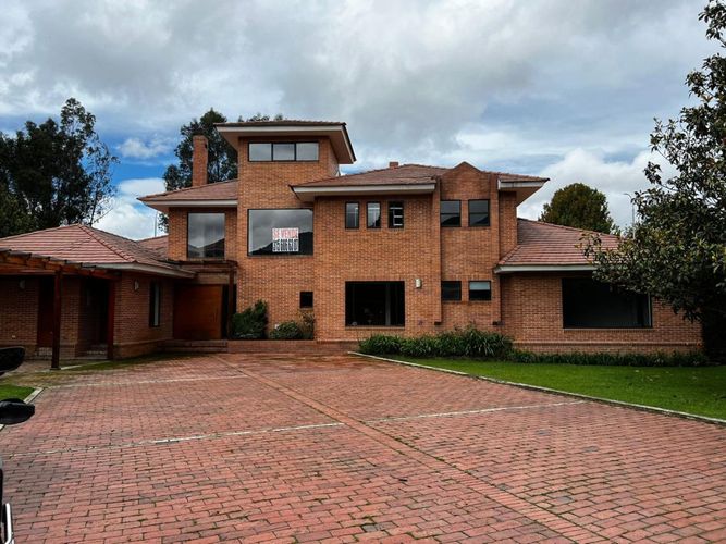 Casa en venta en Casa Blanca, Bogotá · foto 2 de 15