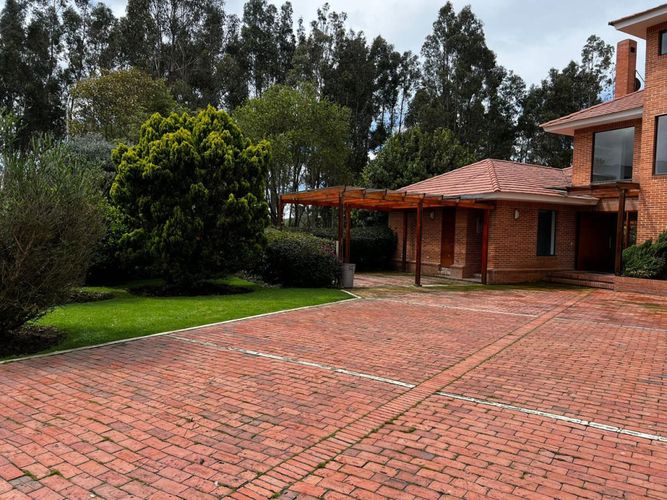 Casa en venta en Casa Blanca, Bogotá · foto 3 de 15