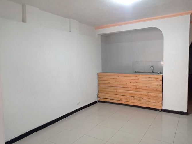 Local en arriendo en Laureles, Medellín, 100 m² · foto 4 de 15
