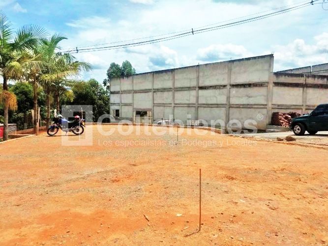 Bodega en venta en La Hondita, Guarne, 1538 m² · foto 6 de 6