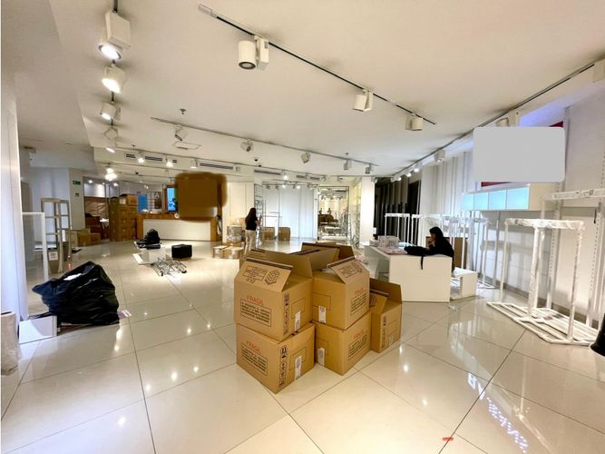 Local en arriendo en Conquistadores, Medellín, 254 m² · foto 5 de 10