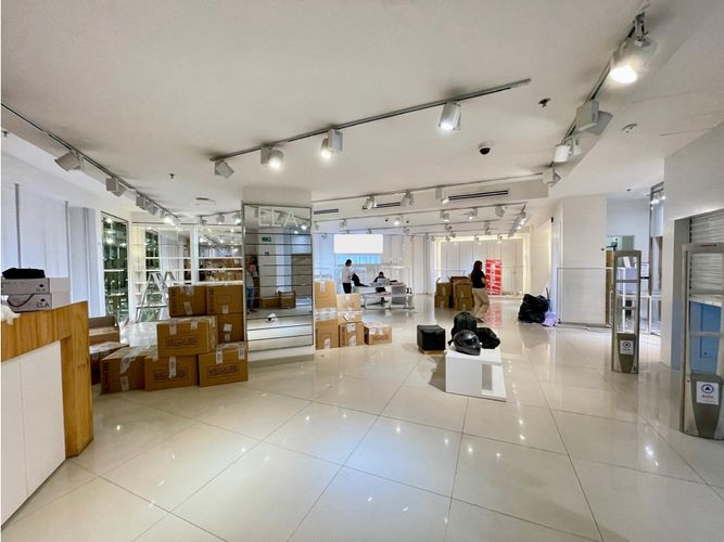Local en arriendo en Conquistadores, Medellín, 254 m² · foto 7 de 10