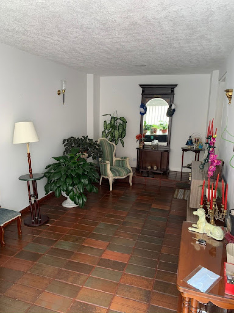 Casa en venta en Puente Largo, Bogotá · foto 3 de 14