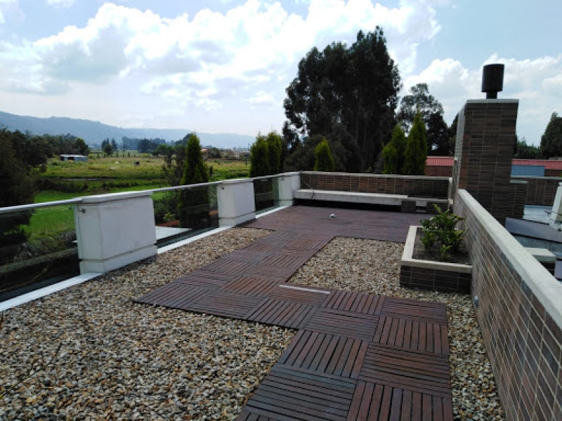 Casa en venta en Guaymaral, Bogotá · foto 2 de 24