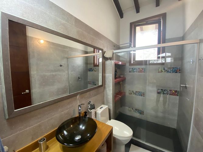 Casa de 5 alcobas en venta en La Aldea, La Estrella, 355 m² · foto 12 de 14